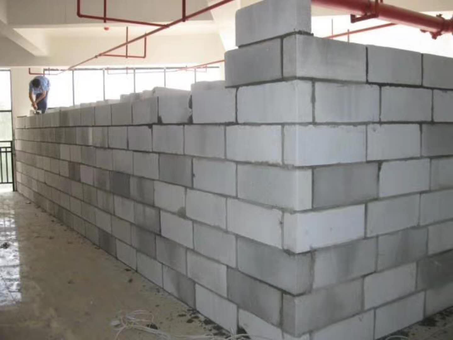 靖安蒸压加气混凝土砌块承重墙静力和抗震性能的研究